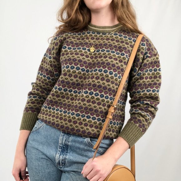 Stunning Vintage 100% Wool Oversized Nordic Fair Isle Heart Knit Crew Sweater - Picture 7 of 7